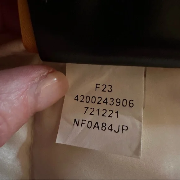 The North Face Women’s Aconcagua 3 Vest
Color: White Dune - Picture 11 of 16